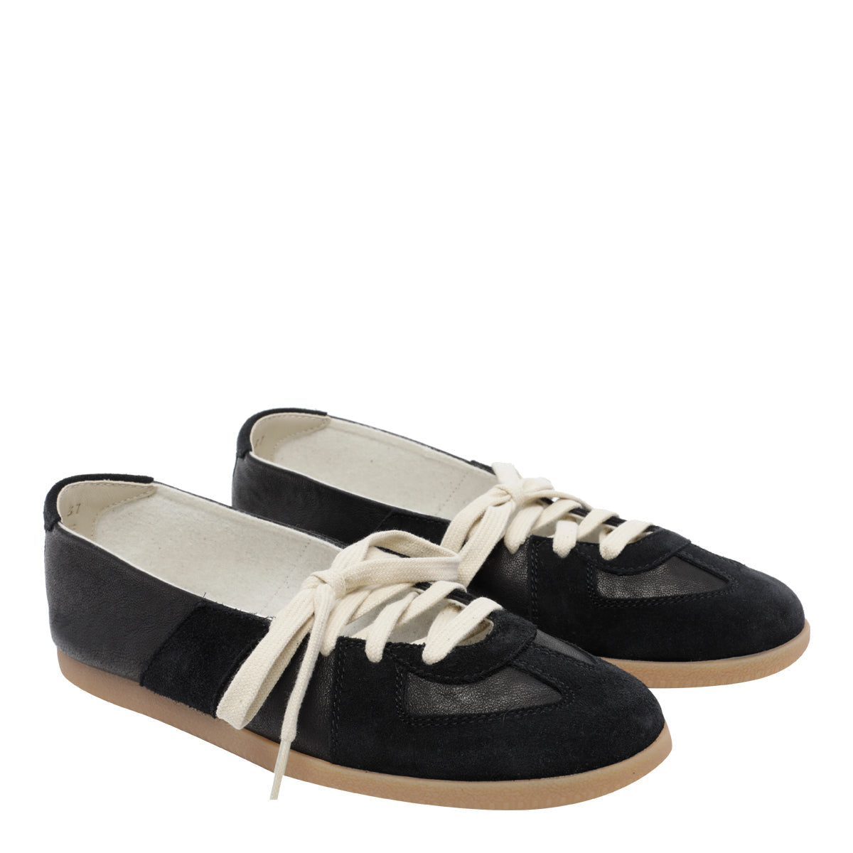 Maison Margiela Women's Calf Leather Ballet Flats in Black