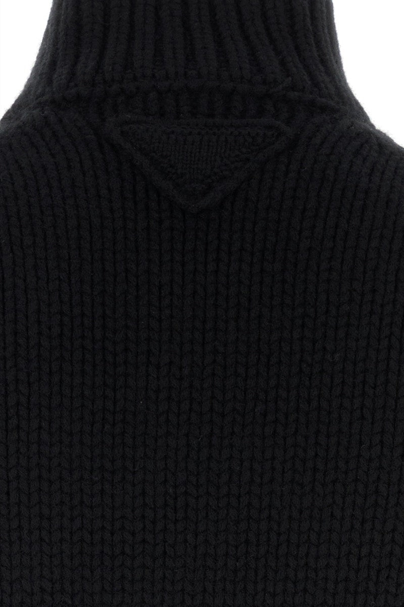 Prada Men's Cashmere Cardigan in Black