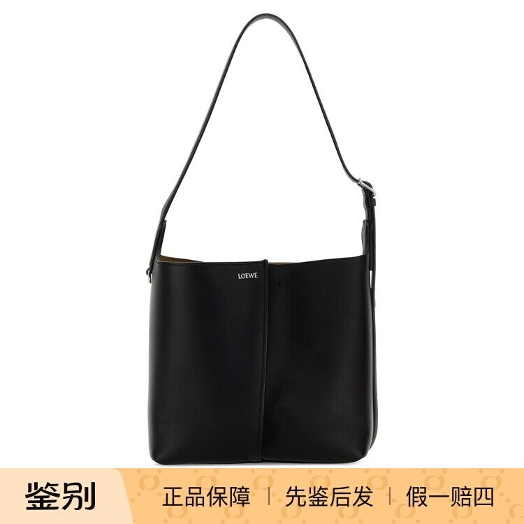 Loewe Women's Bilbao Medium Shoulder Bag in Black
