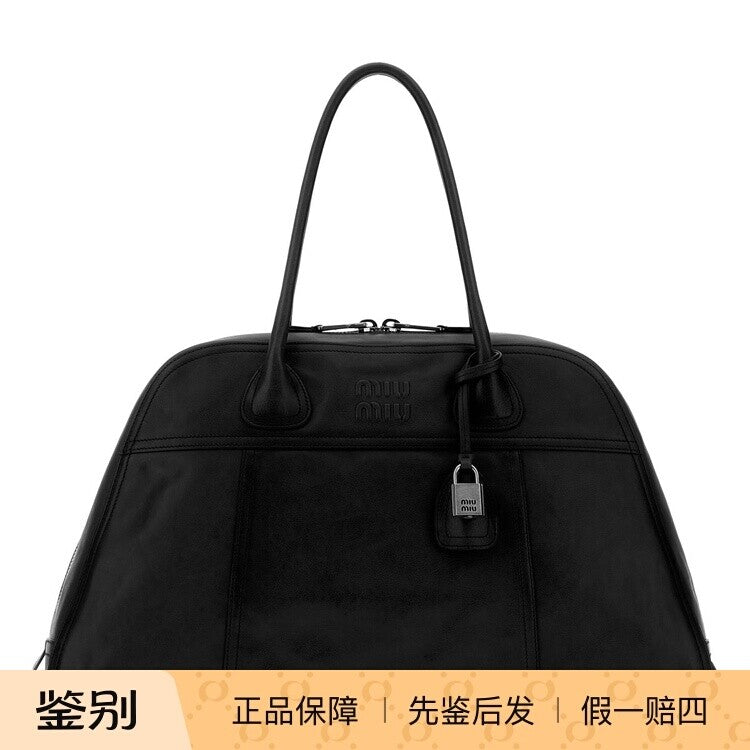 Miu Miu Women's Vivant Shoulder Bag in Black