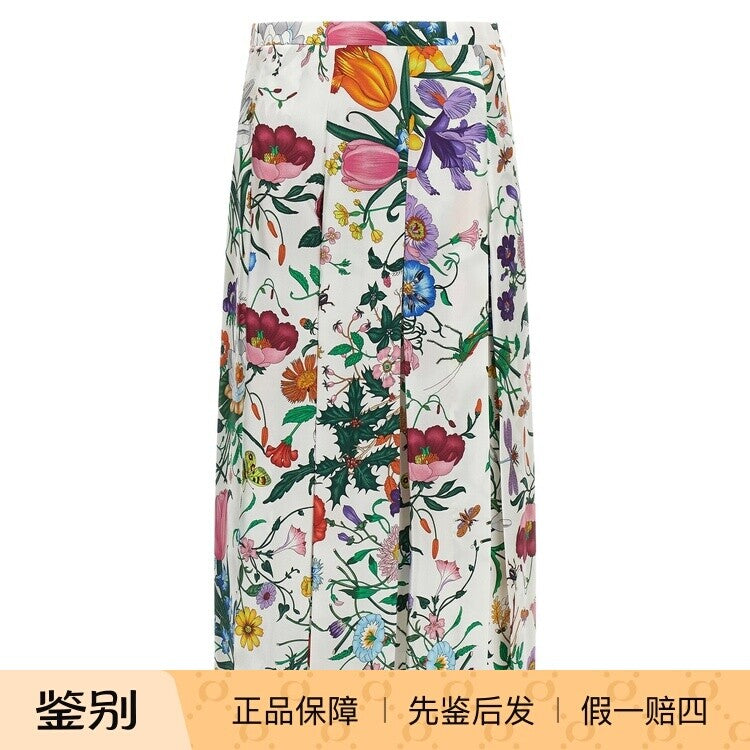 Gucci Skirt in White