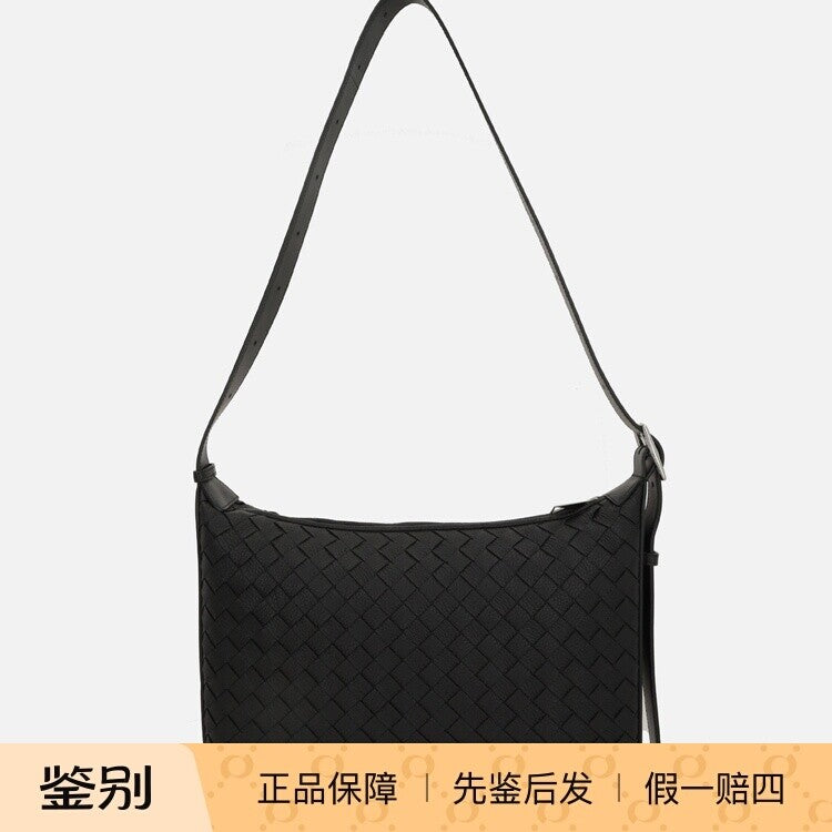 Bottega Veneta Men's Traveler Small Crossbody Bag in Black