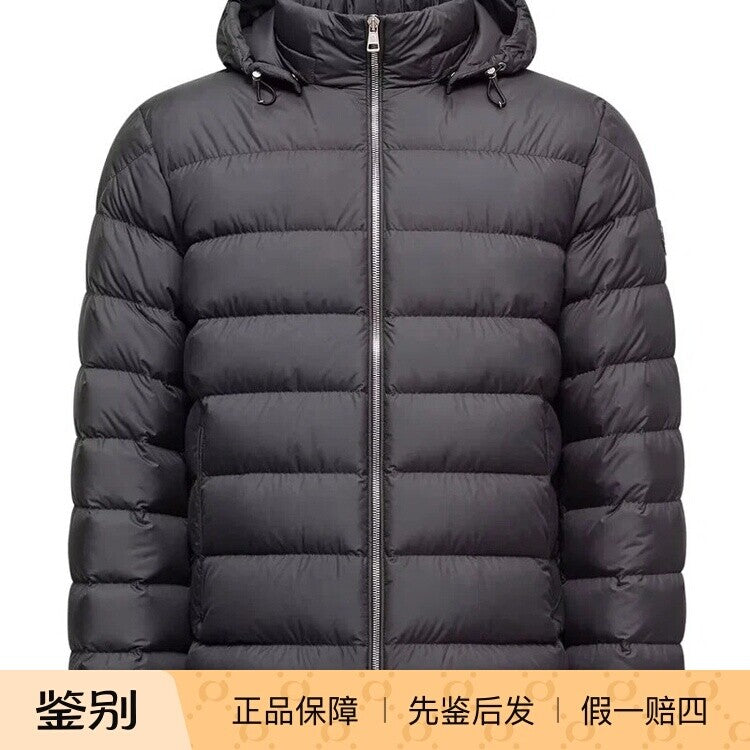 Moncler Men's Arneb Down Jacket in Black