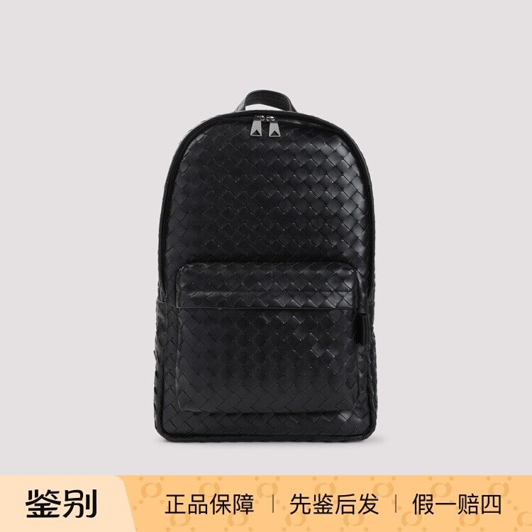 Bottega Veneta Men's Backpack in Black