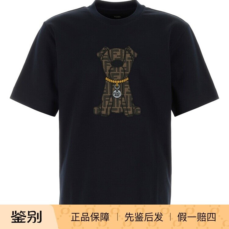 Fendi Men's T-Shirt in Black