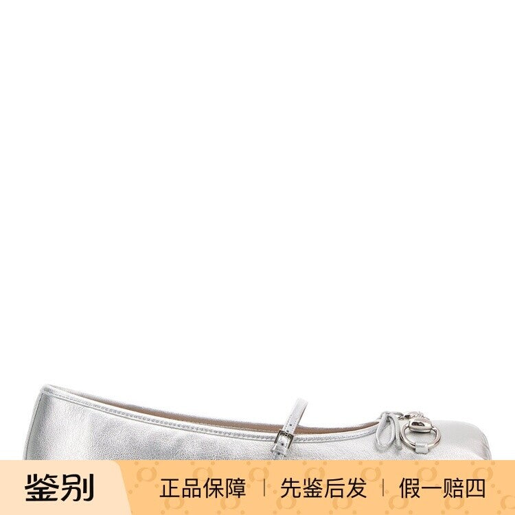 Gucci Women's Shoes in Silver