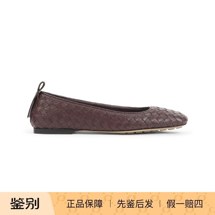 Bottega Veneta Women's Shoes in Red