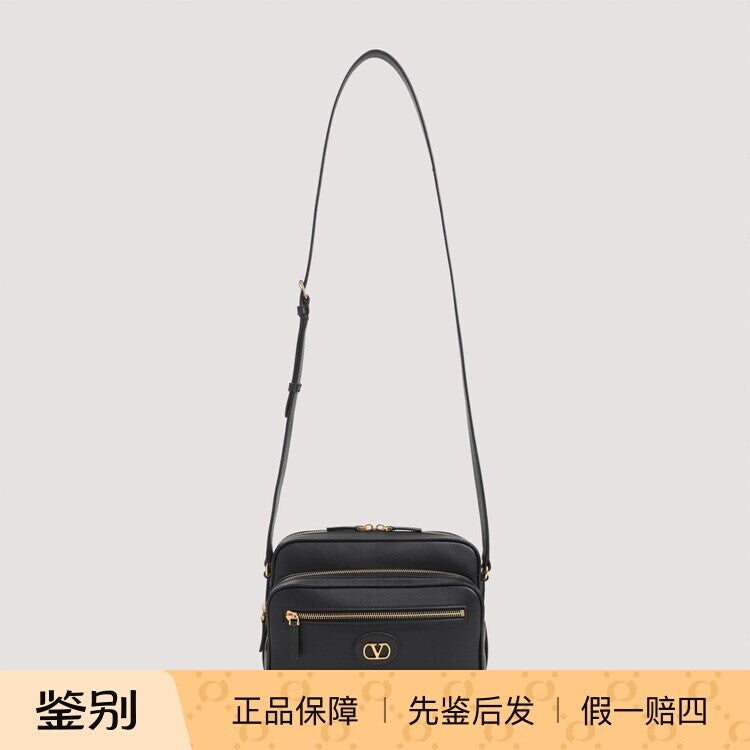 Valentino Men's Small Bag in Black