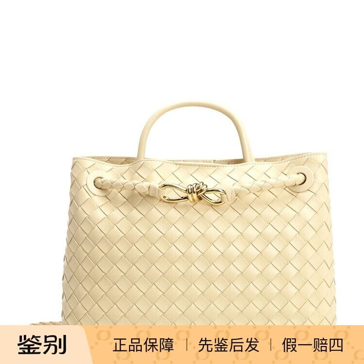 Bottega Veneta Women's Andiamo Medium Handbag in White