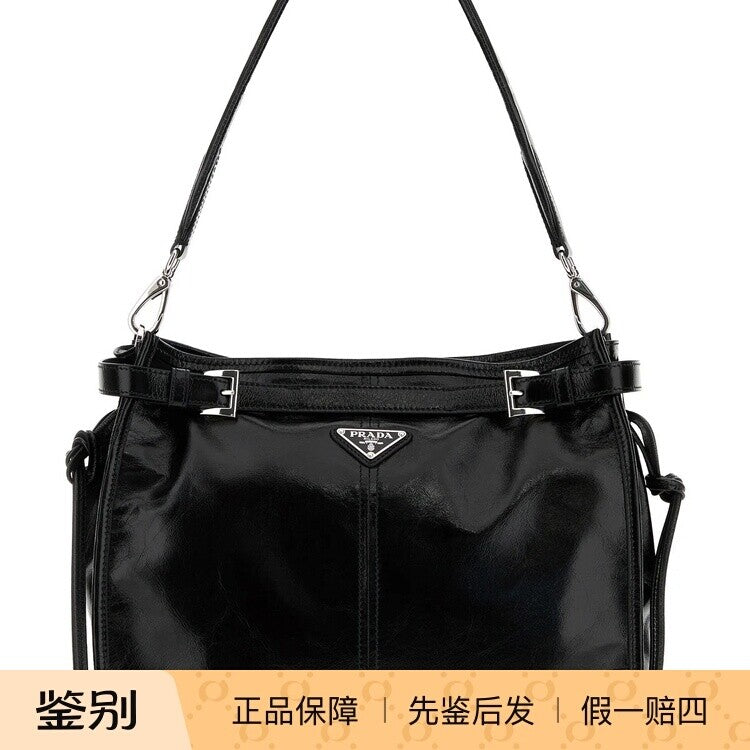 Prada Men's Bonnie Handbag in Black