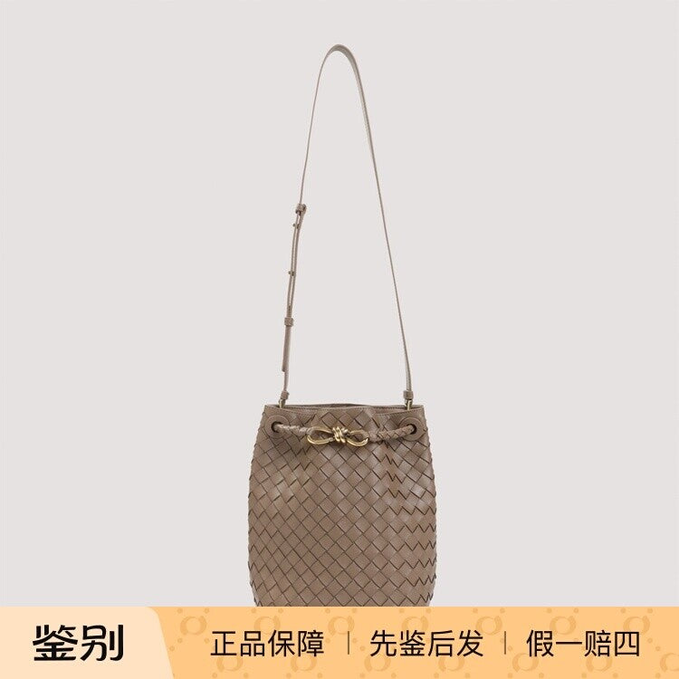Bottega Veneta Women's Andiamo Bag in Brown