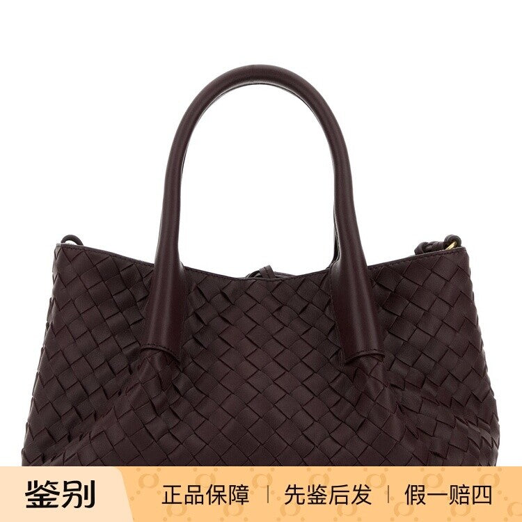 Bottega Veneta Women's Bv Pinacoteca Small Bag