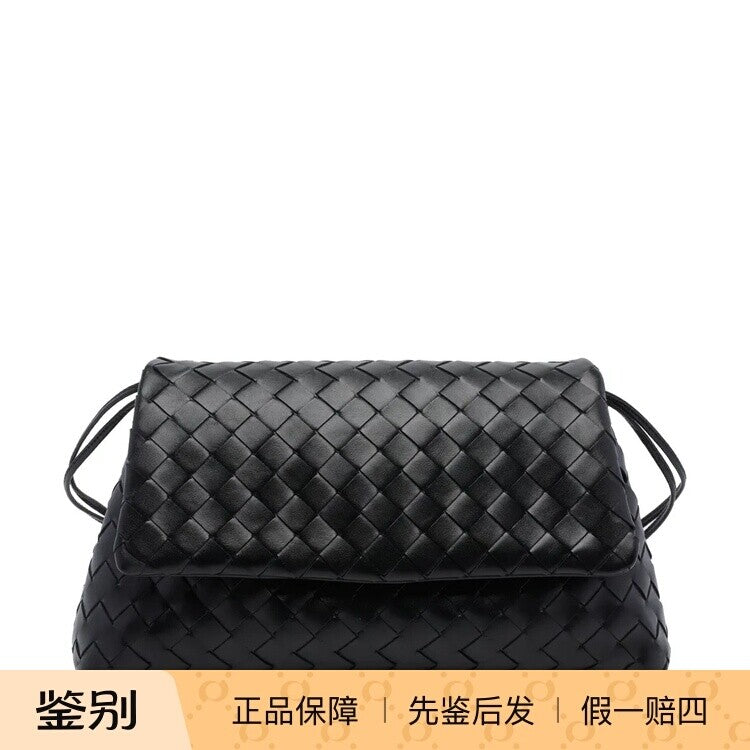 Bottega Veneta Women's Giorno Mini Shoulder Bag in Black