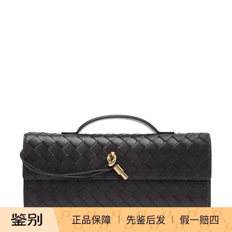 Bottega Veneta Women's Andiamo Clutch Clutch in Brown
