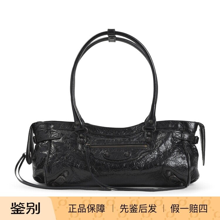 Balenciaga Women's Le City East West Bag in Black