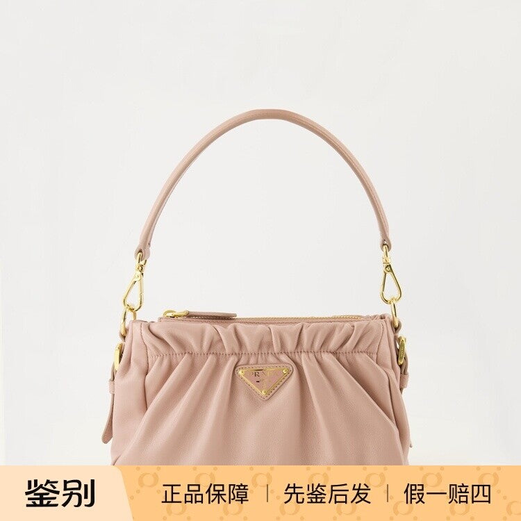 Prada Women's Mini Handbag in Pink