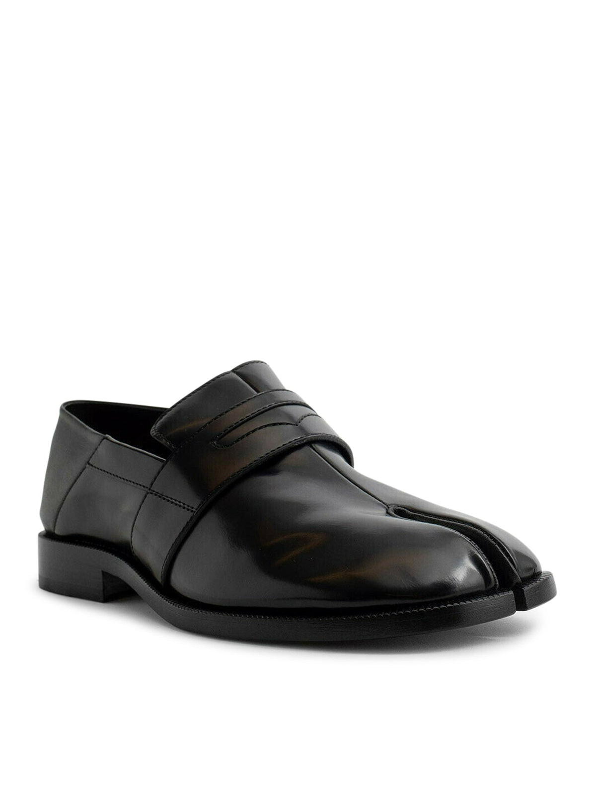 Maison Margiela Men's TABI LOAFERS in Black
