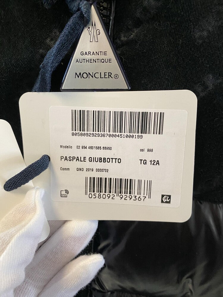 Moncler Women's Paspale Down Jacket in Black
