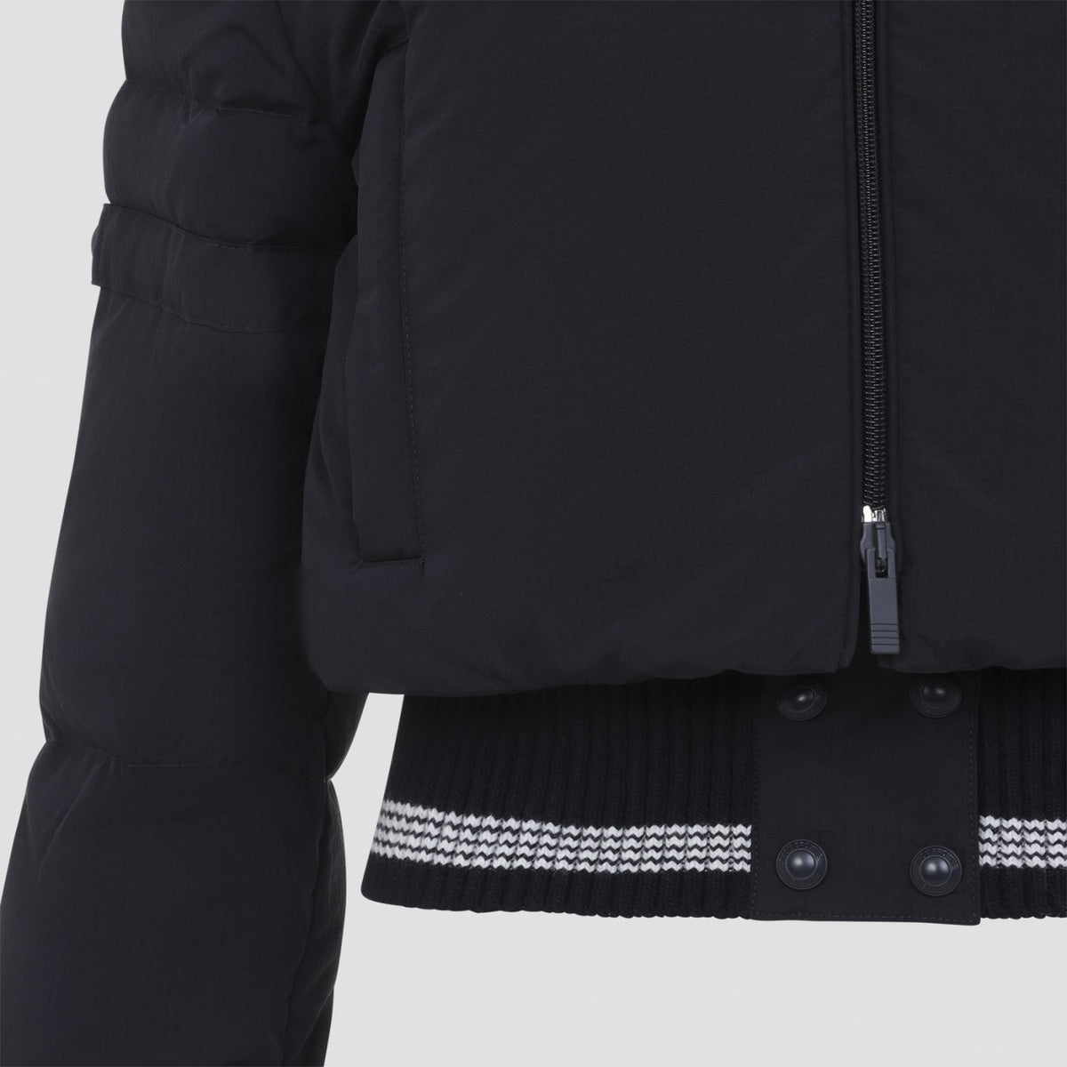Thom Browne Women's Cropped Downfilled Front Zip in Navy - view 5