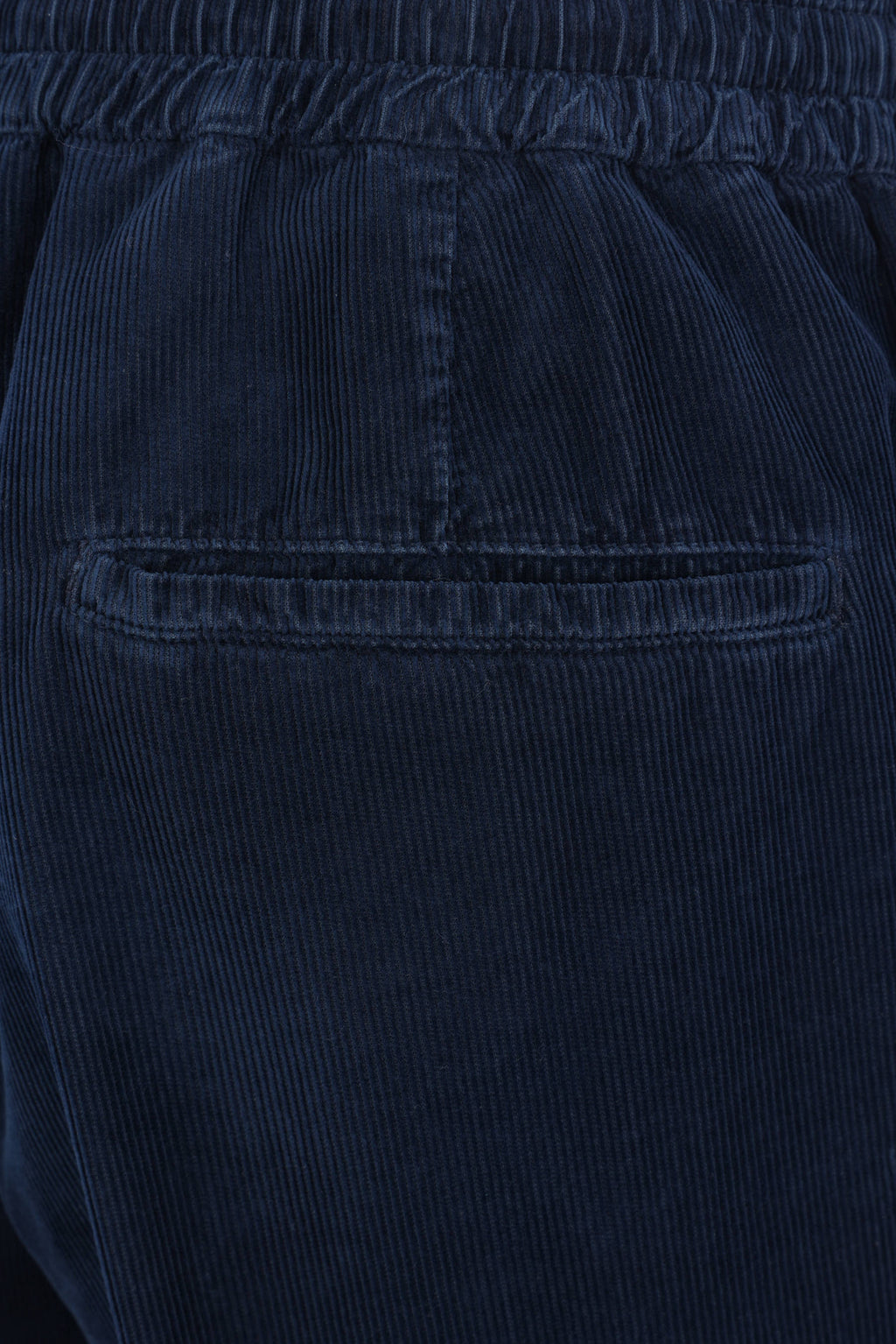 Brunello Cucinelli Men's Trousers in Navy