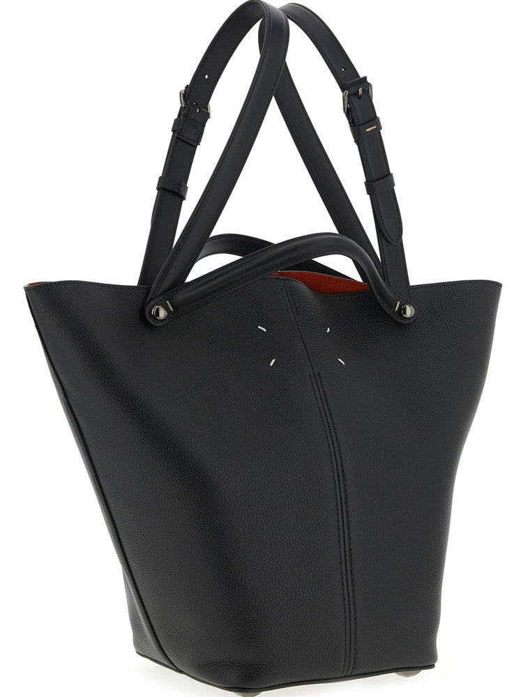Maison Margiela Women's Dress Age Shoulder Bag in Black