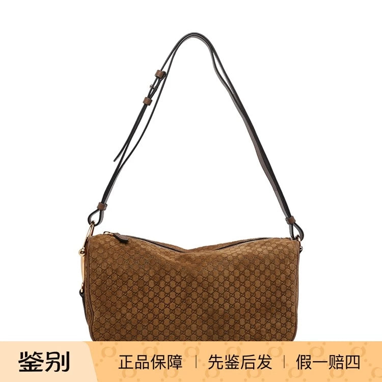 Gucci Women's Bag in Brown