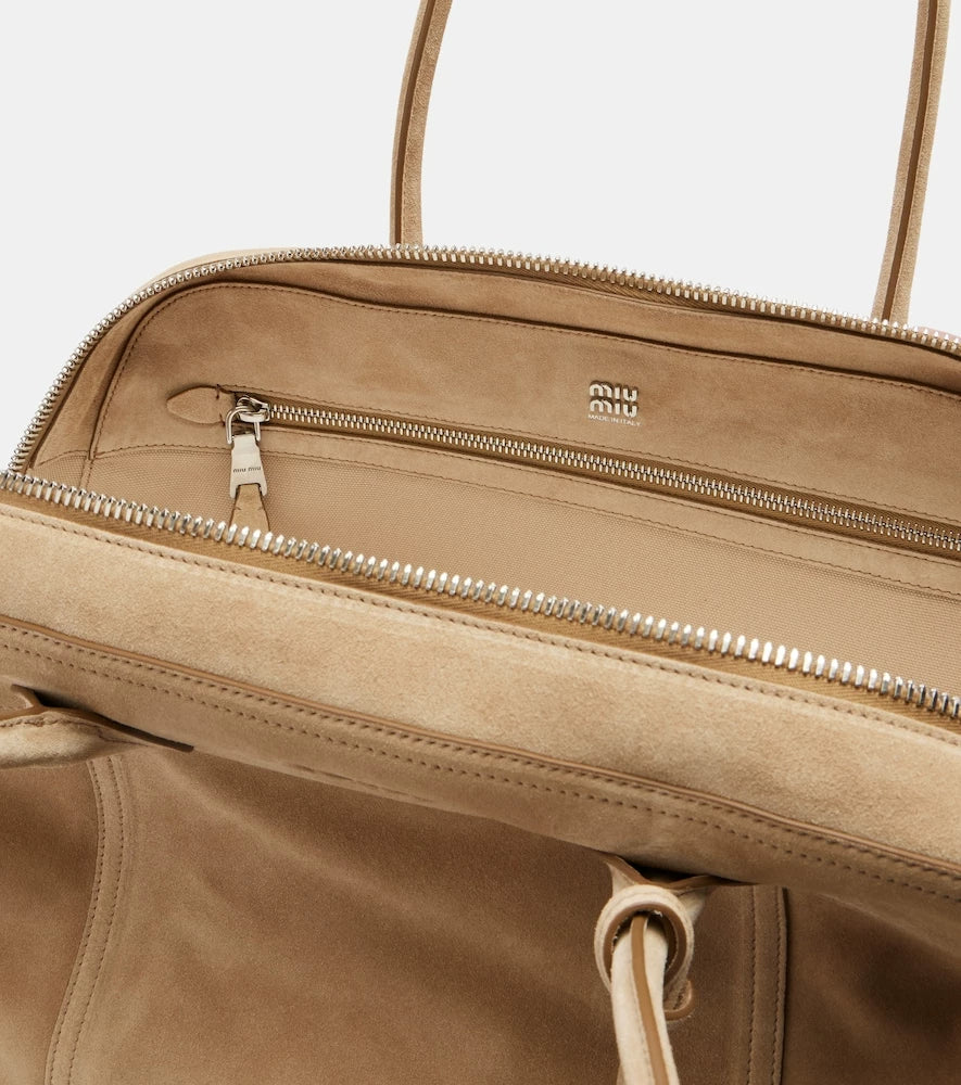 Miu Miu Women's Vivant Shoulder Bag in Beige