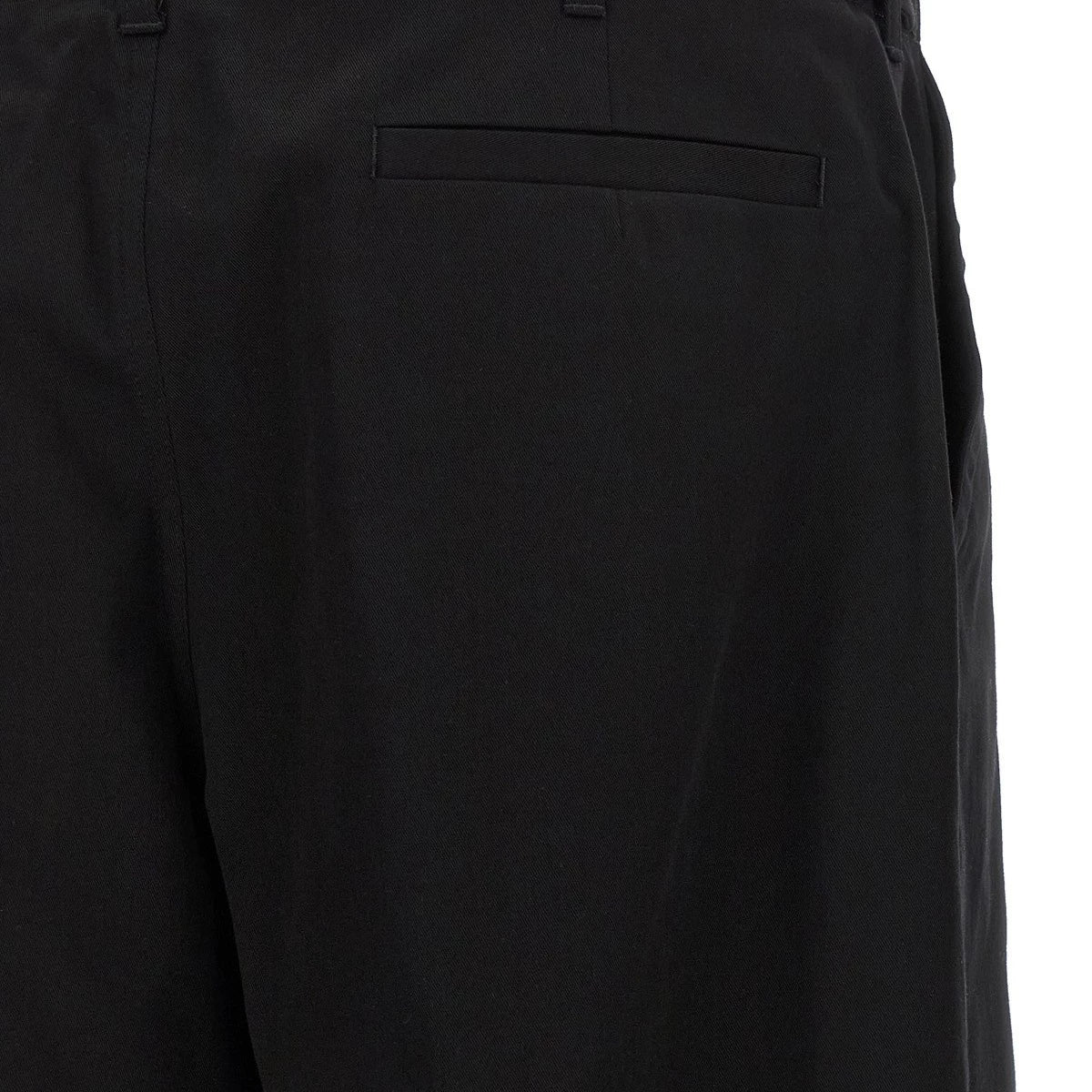 Fendi Men's Casual Pants in Black