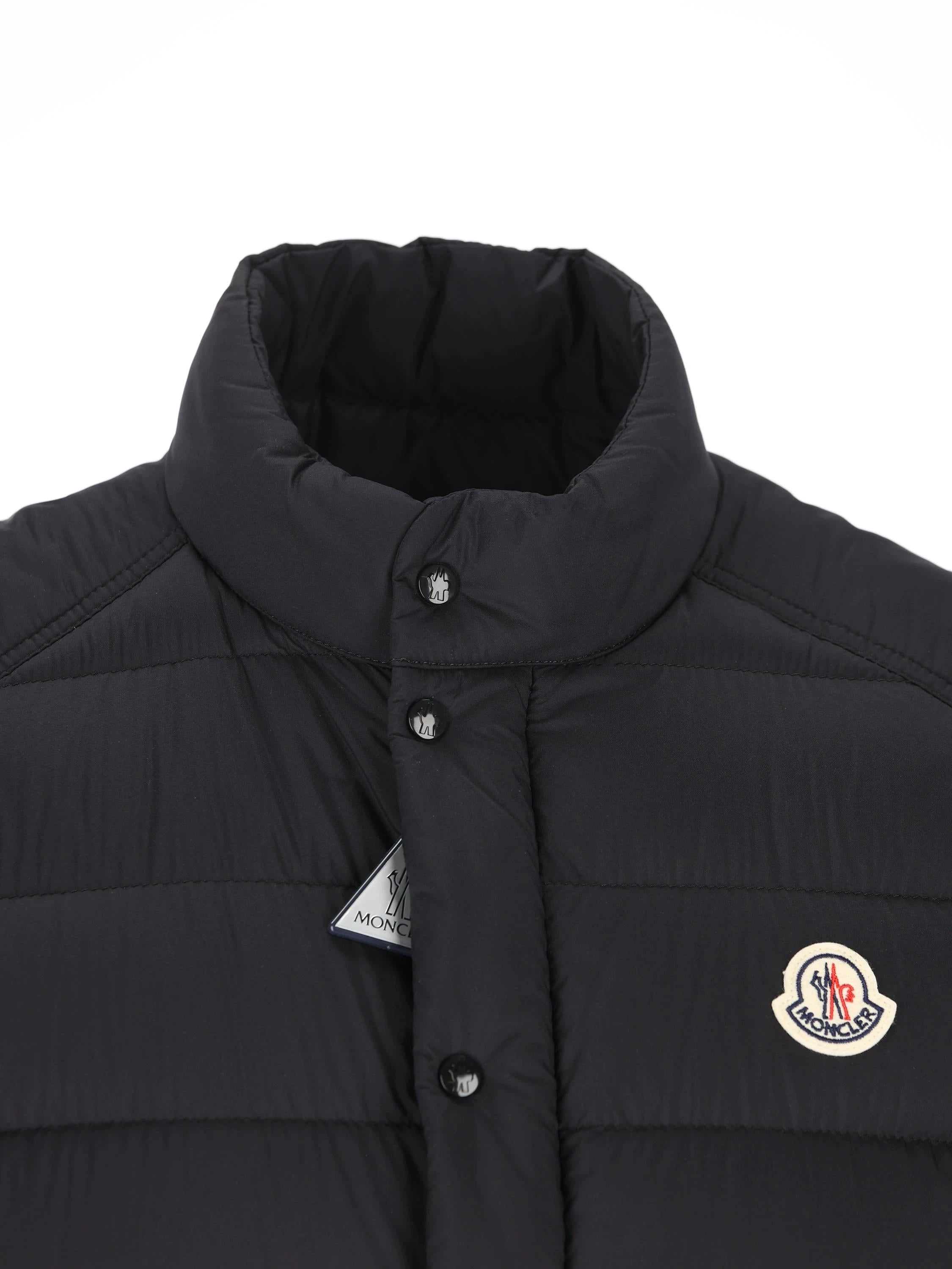 Moncler Men's Barthe Vest in Blue