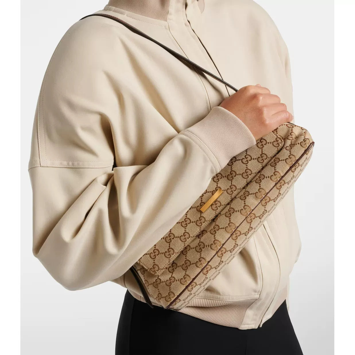 GUCCI Women's Medium Madison Canvas Shoulder Bag in Beige