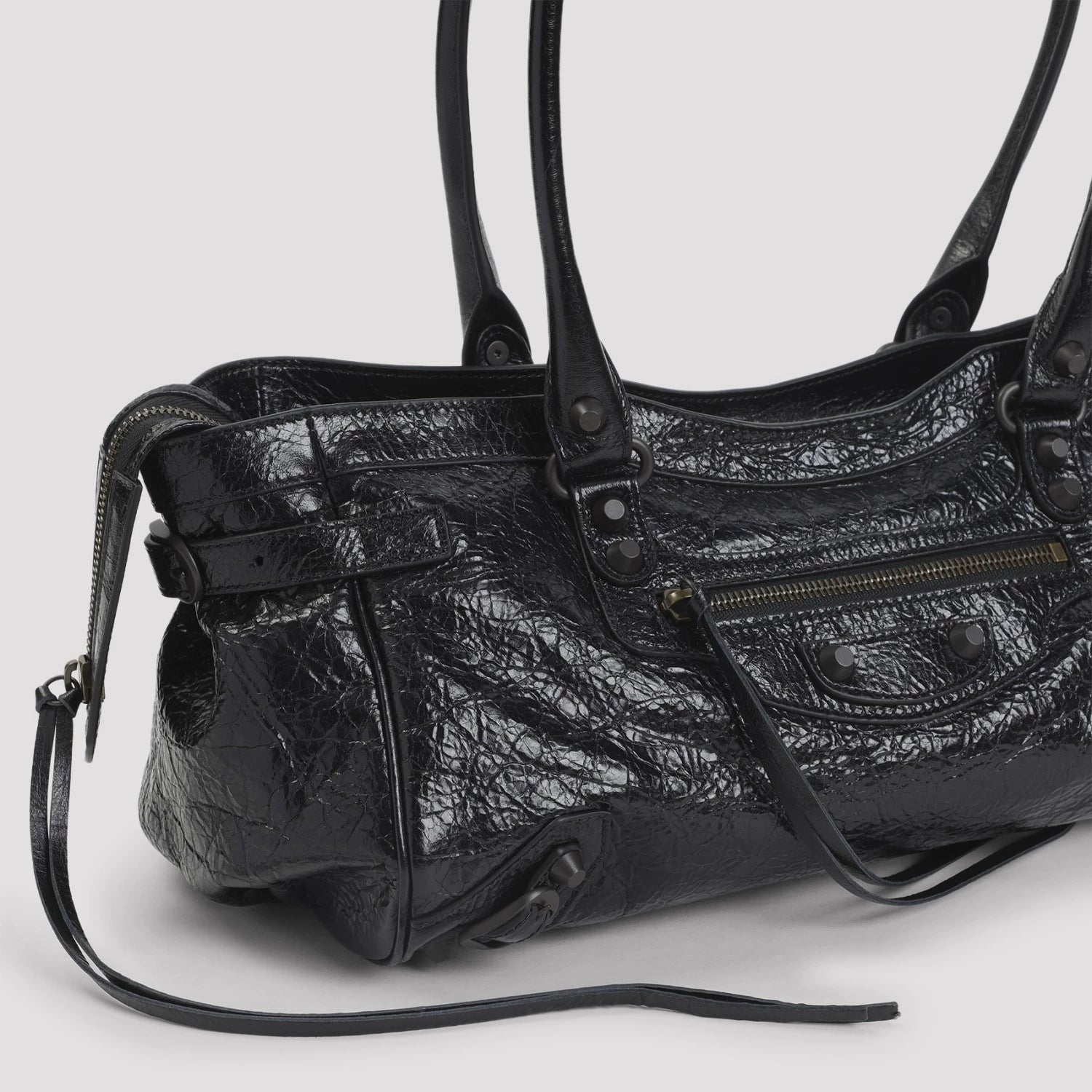 Balenciaga Women's Le City East West Bag in Black