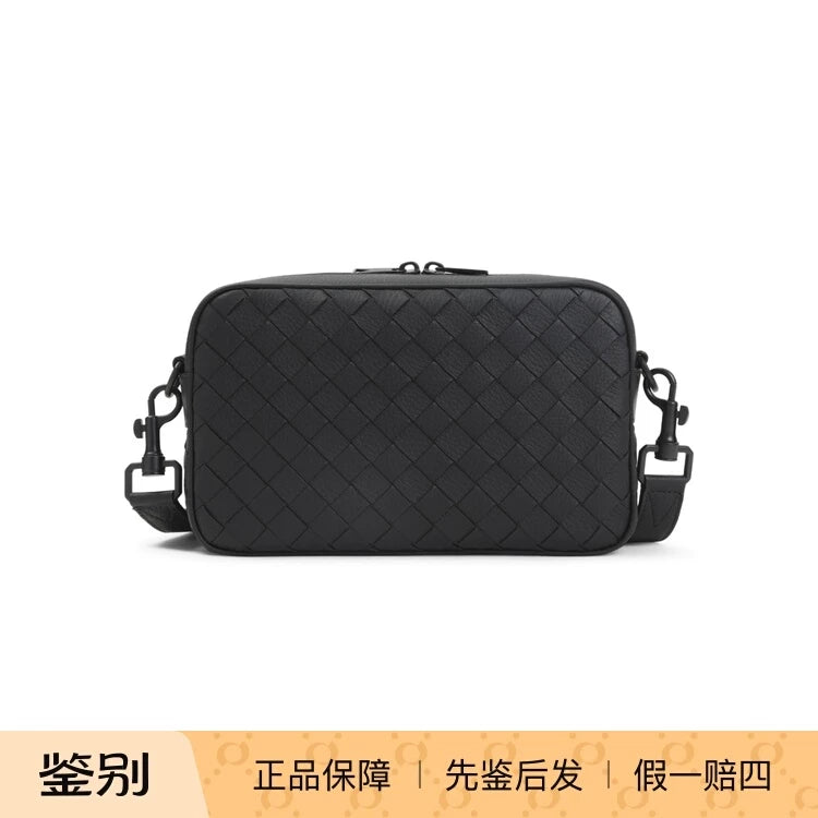 Bottega Veneta Men's Small Crossbody Bag in Black
