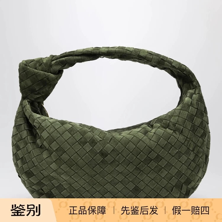 Bottega Veneta Women's Bv Jodie Large Handbag in Green