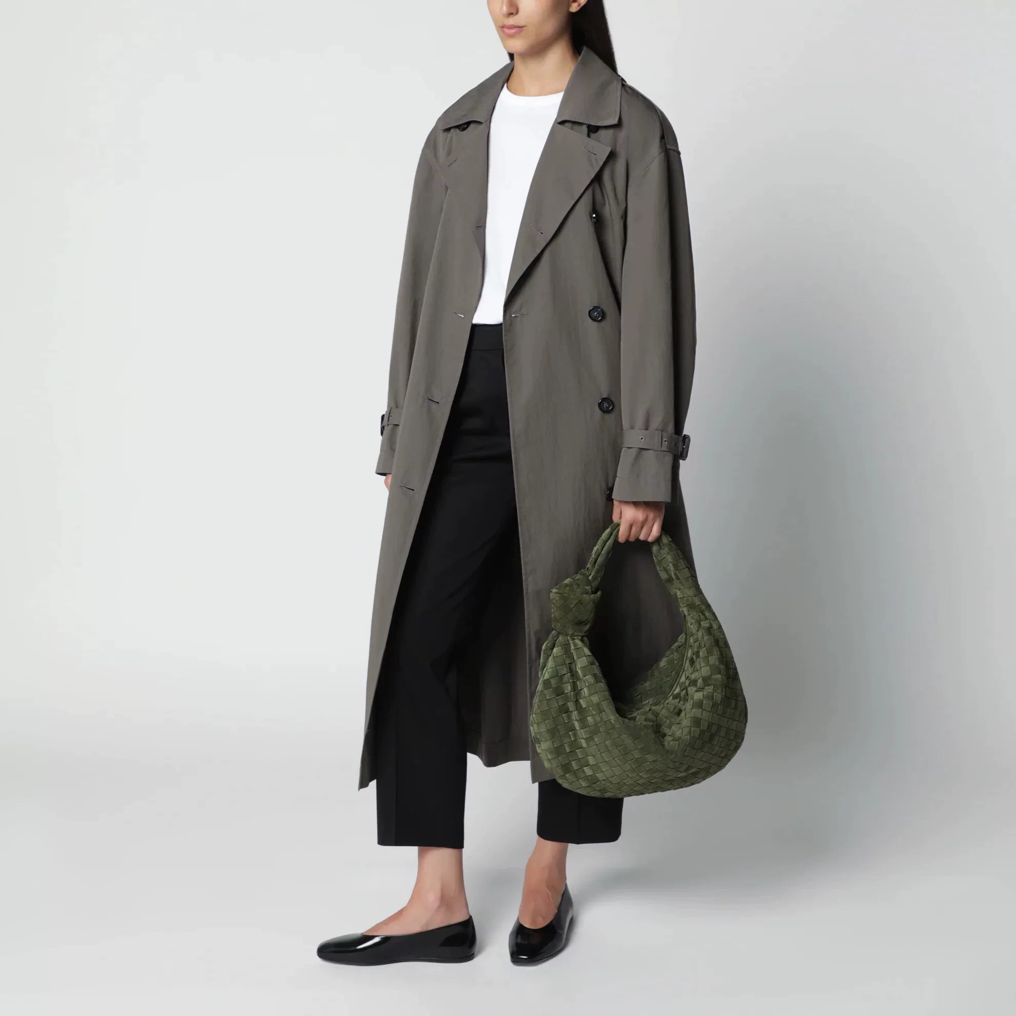 Bottega Veneta Women's Bv Jodie Large Handbag in Green