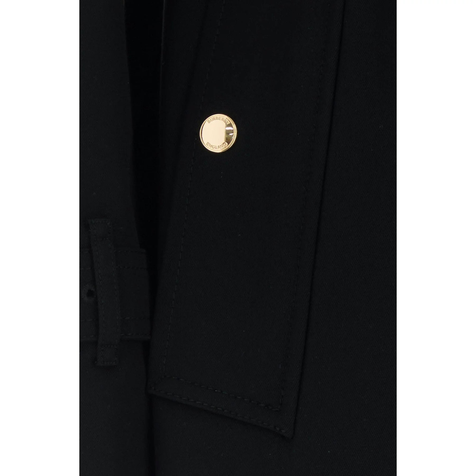 Burberry Women's Sandridge Trench Coat in Black
