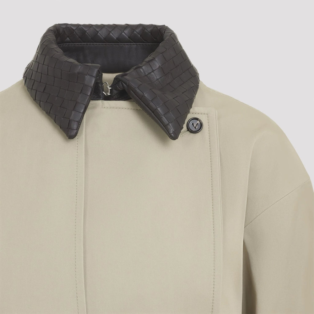Bottega Veneta Women's Trench Coat in Beige