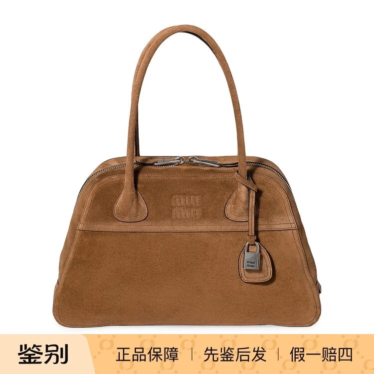 Miu Miu Women's Vivant Shoulder Bag in Brown