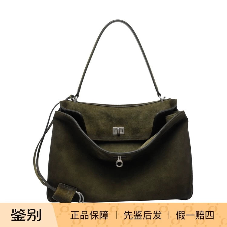 Balenciaga Women's Rodeo Medium Bag in Green
