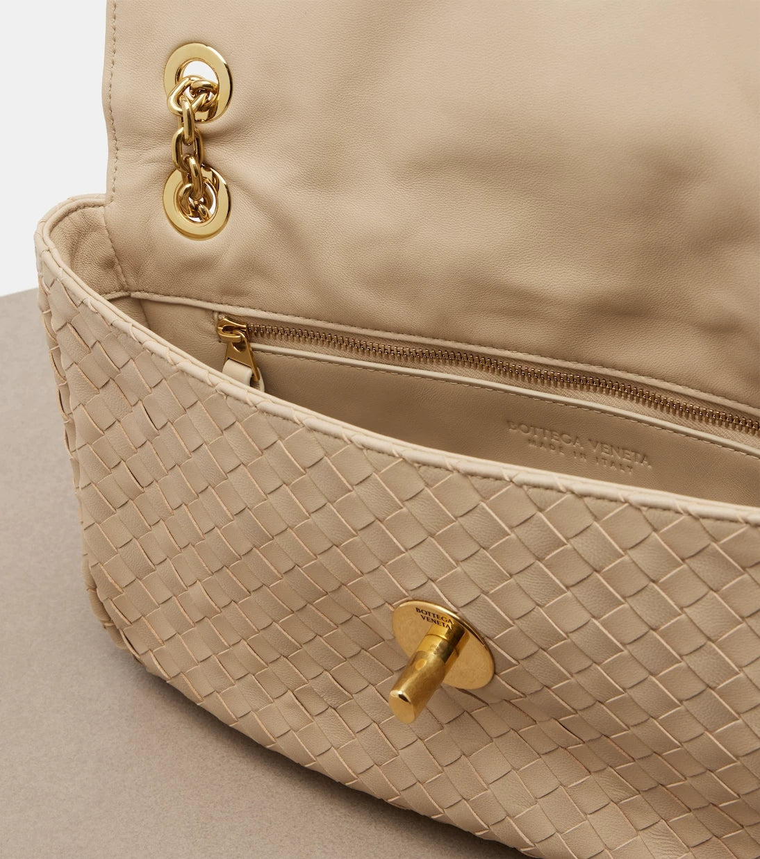 Bottega Veneta Women's Bv Madison Shoulder Bag