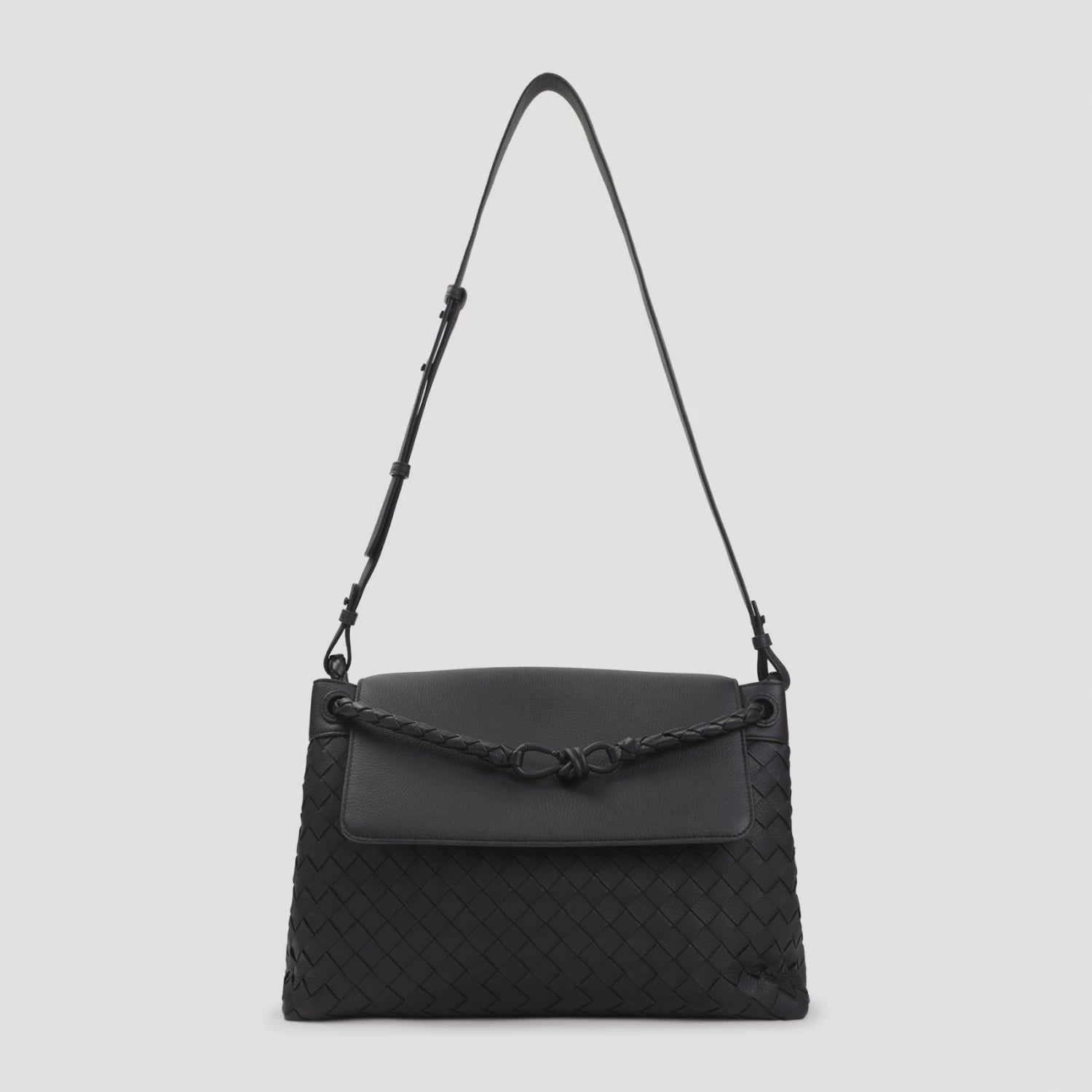 Bottega Veneta Men's Andiamo Bv Medium Bag