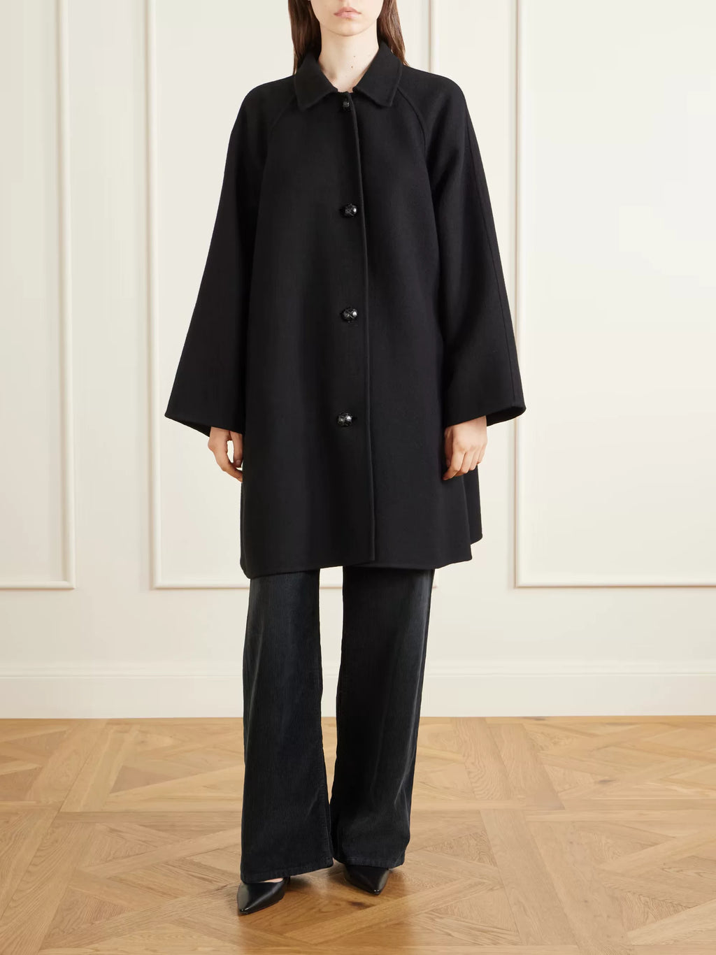 The Row Women's Ina Coat in Black