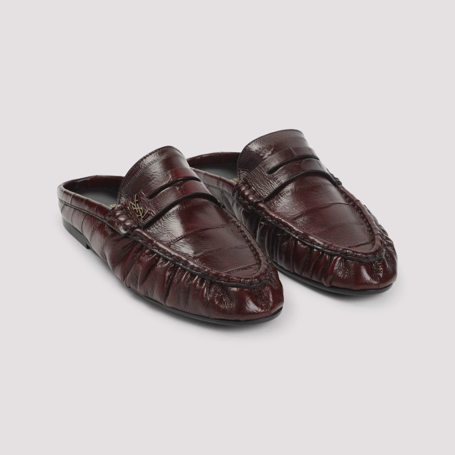 Ysl Women's Saint Laurent Le Loafer Shoes in Burgundy