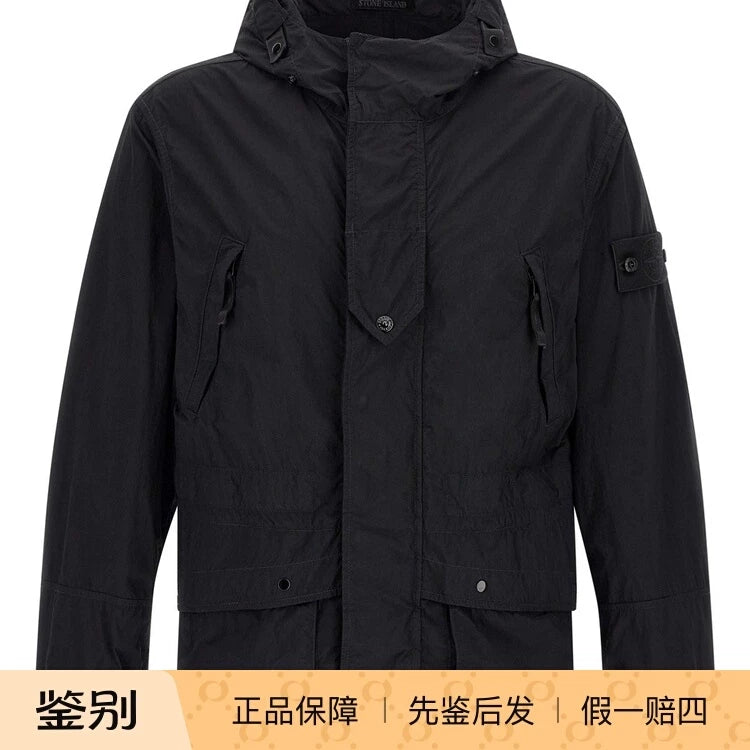 Stone Island Men's Ghost Jacket in Black