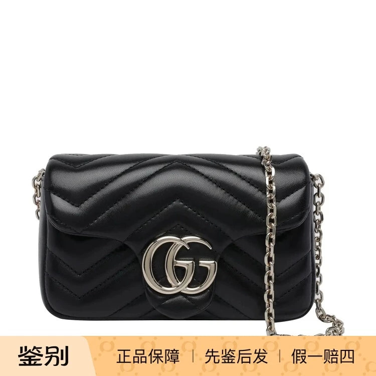 Gucci Women's Gg Marmont Mini Bag in Black