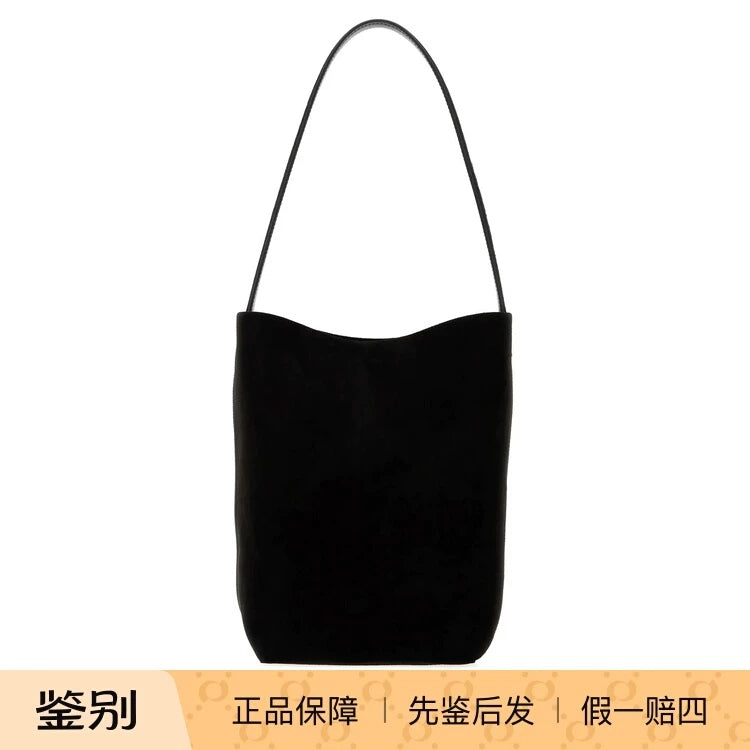 The Row Men's Ns Park Bag in Black