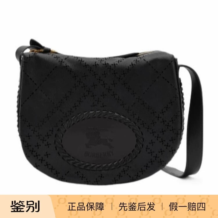 Burberry Women's Tavistock Small Shoulder Bag in Black