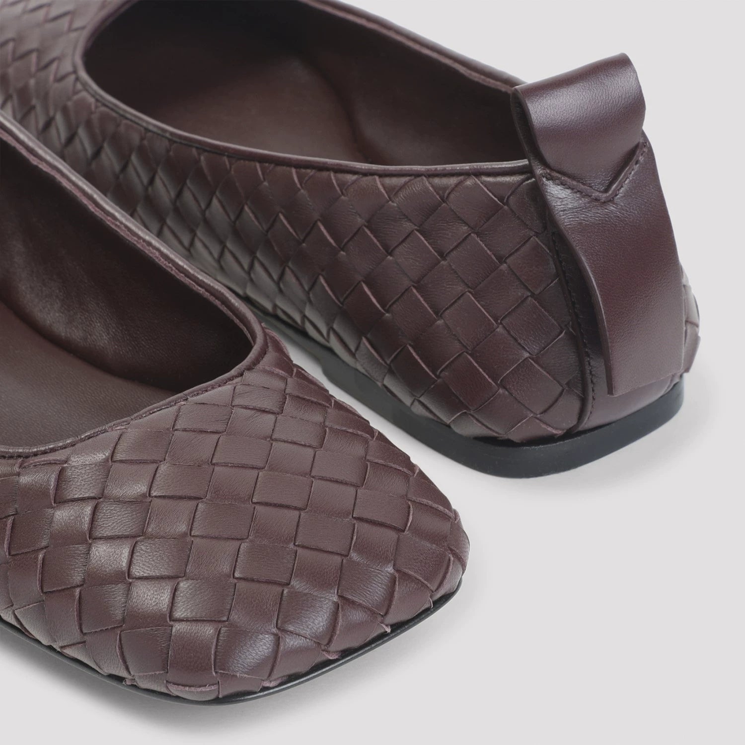 Bottega Veneta Women's Shoes in Red