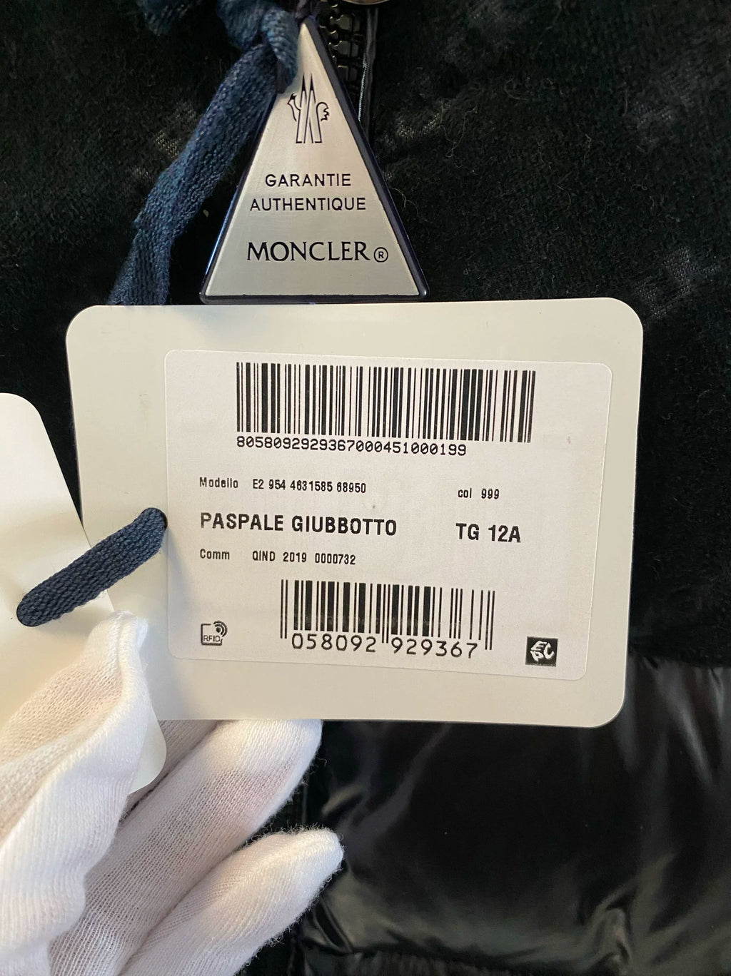 Moncler Women's Paspale Down Jacket in Black