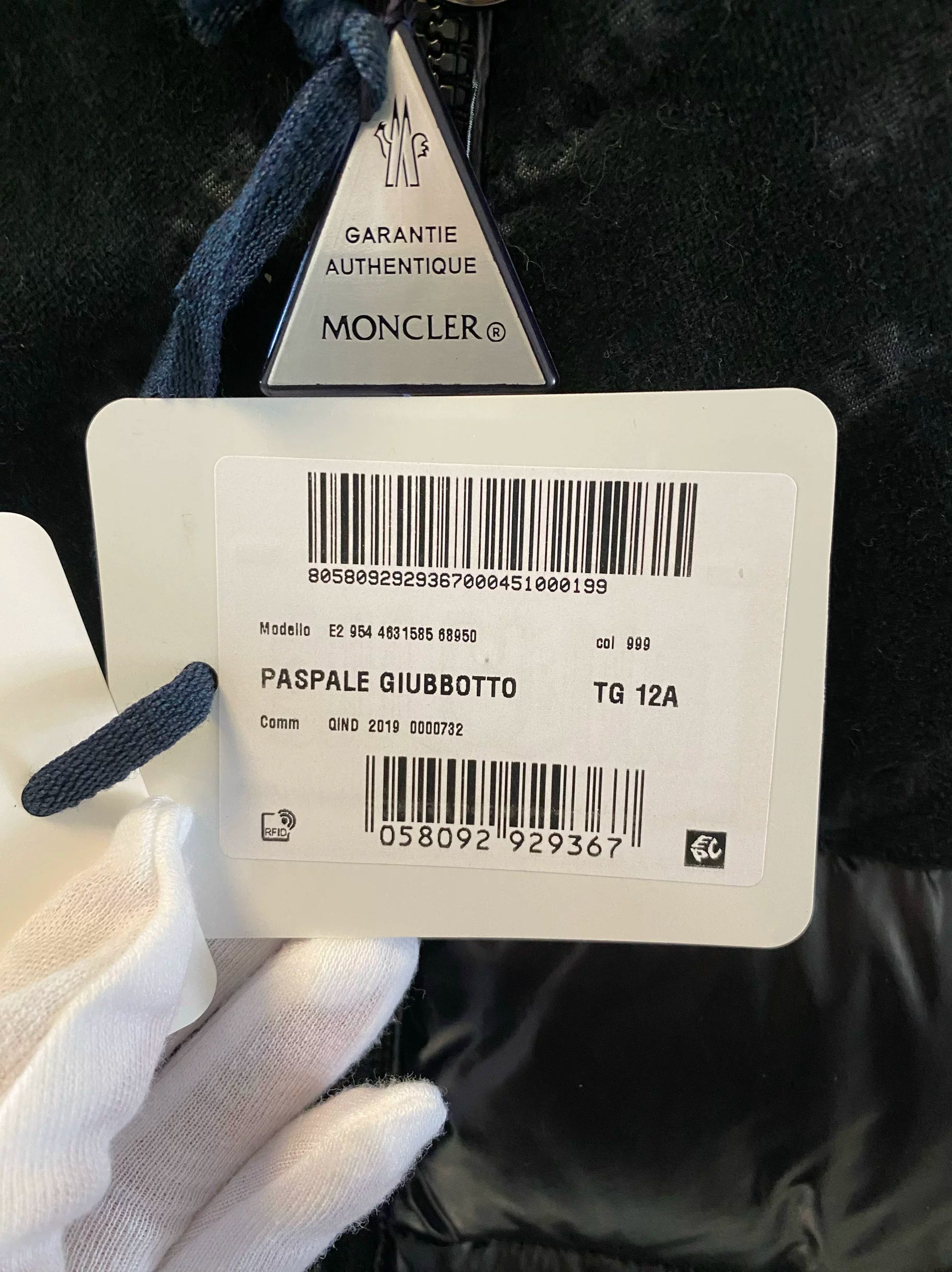 Moncler Women's Paspale Down Jacket in Black