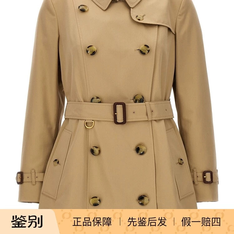 Burberry Women's Chelsea Trench Coat in Beige